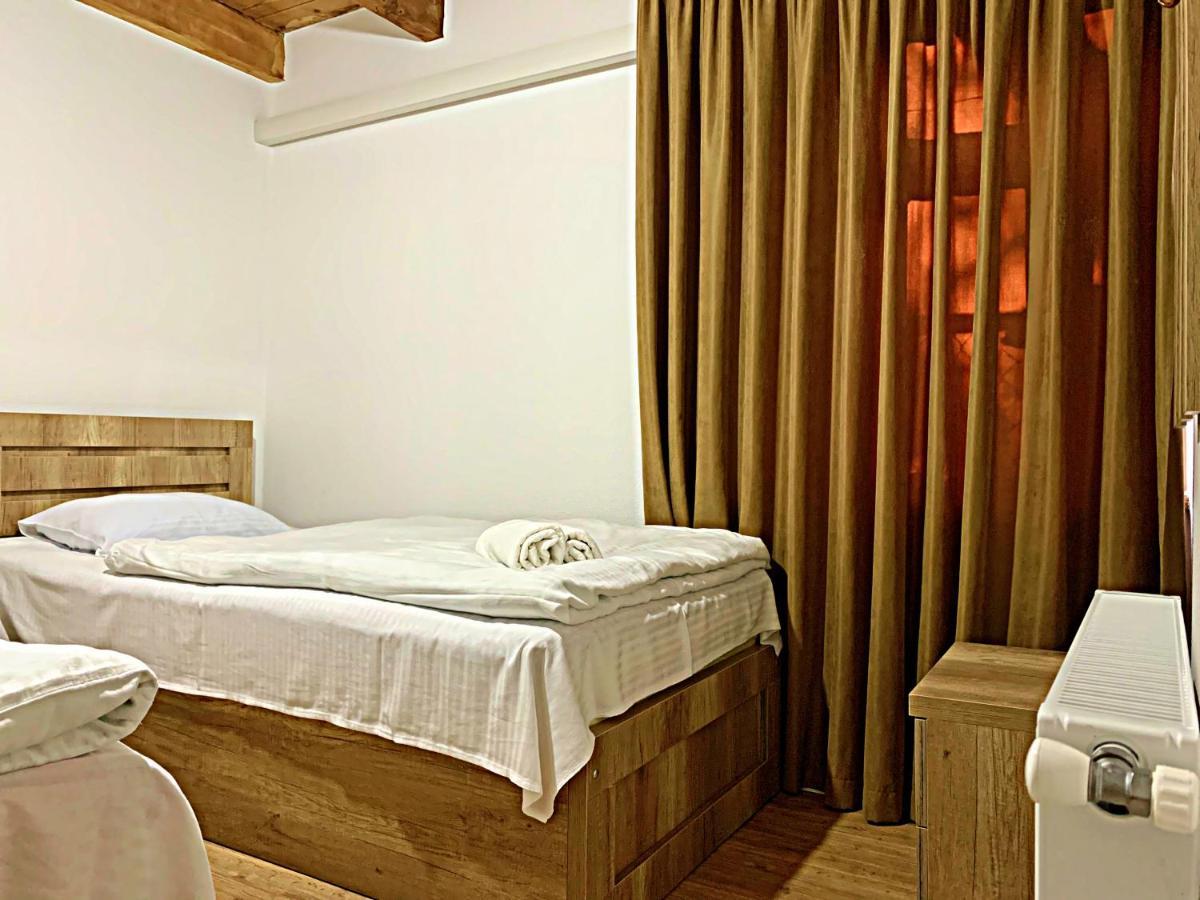Old City Hotel Kutaisi Esterno foto